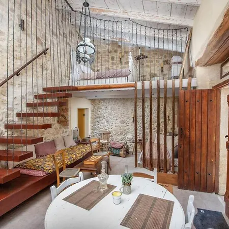 Village Little House At بيت للعطل