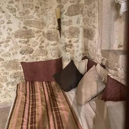بيت للعطل Village Little House At Roústika